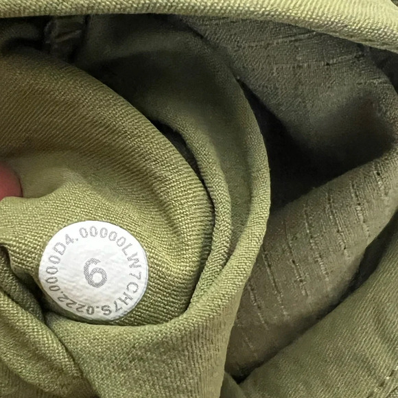 Lululemon Lab Relaxed-Fit Super-High-Rise Short 3" size 6 - Picture 6 of 6